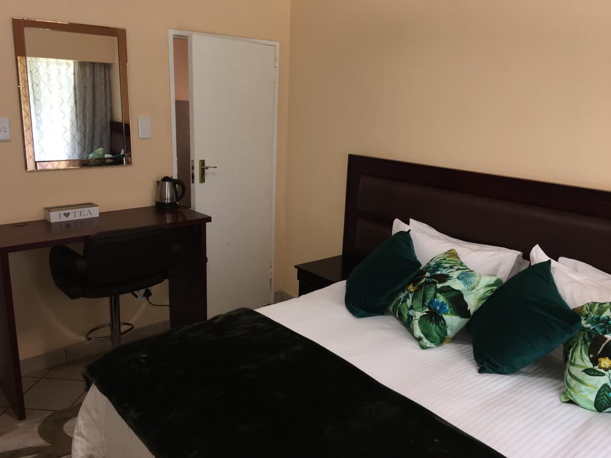 Riverton Manor سنتوريون الغرفة الصورة